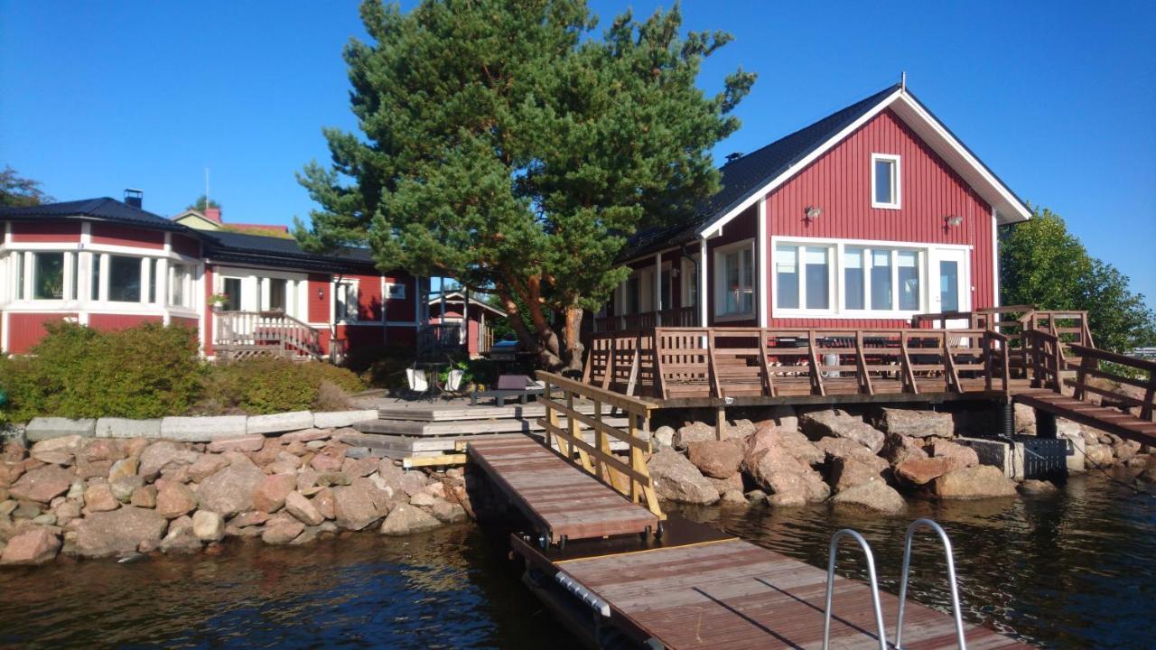 Rantakari Cottage Kotka Exterior photo